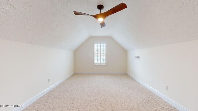 Building Photo - 536 Catamaran Dr