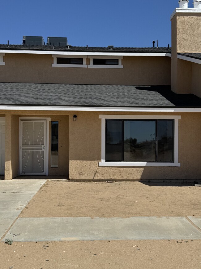 Primary Photo - 20800 94th St