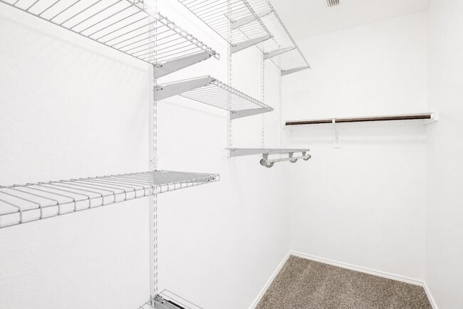 Building Photo - 9113 Holliday Ln