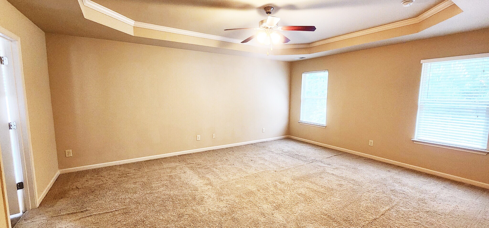 Building Photo - 119 Gloster Park Ct