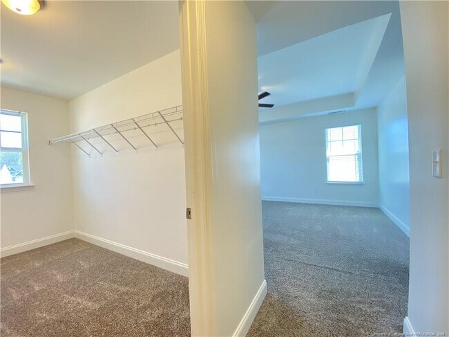 Building Photo - 140 Verdmont Dr