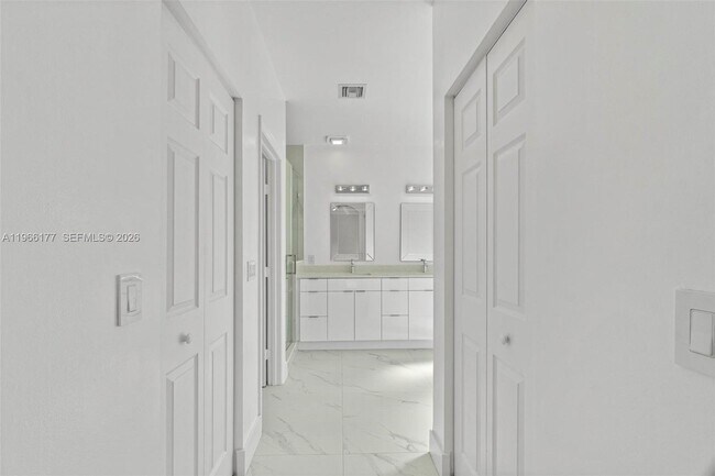 Building Photo - 15786 SW 141st St