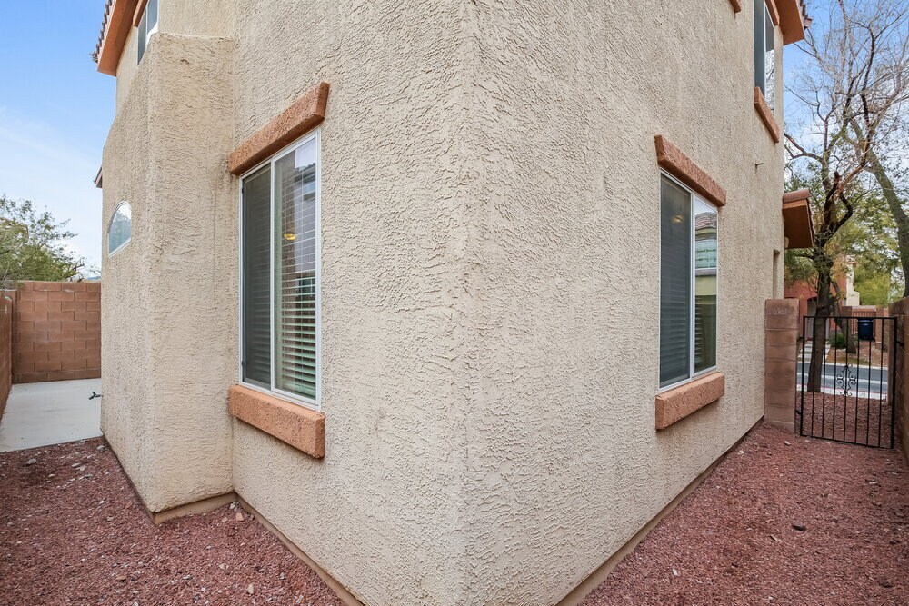 Building Photo - 8937 Marmot Ridge Ct