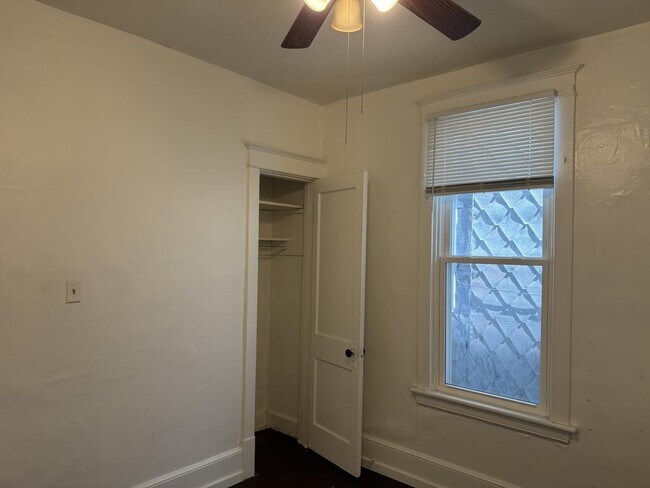 Building Photo - 310 Spruce Ave