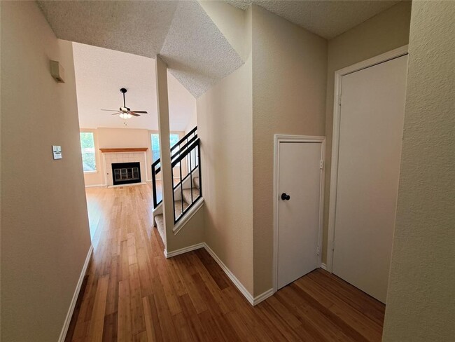 Building Photo - 12917 Steeple-Chase Dr