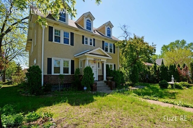 Primary Photo - 3956 N Lyndale Ave