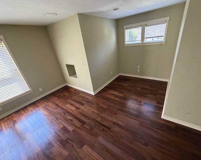 Building Photo - 15822 Drawstone Trail