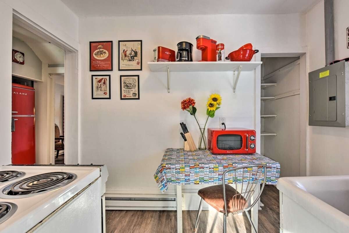 kitchen - 1012 10th St E