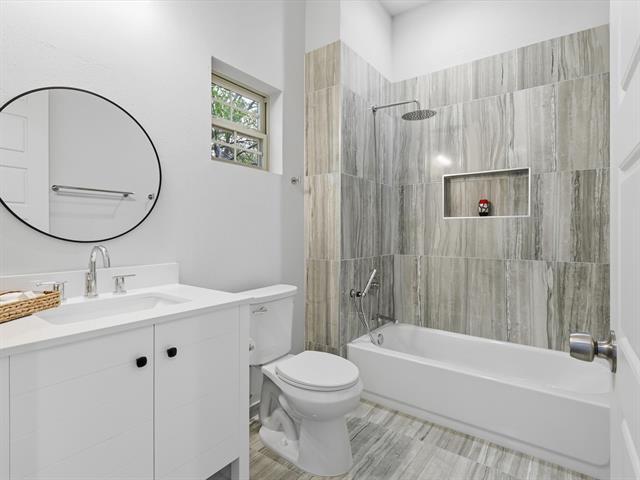 Building Photo - 1130 Shaw St