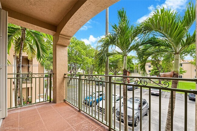 Building Photo - 6700 NW 114th Ave