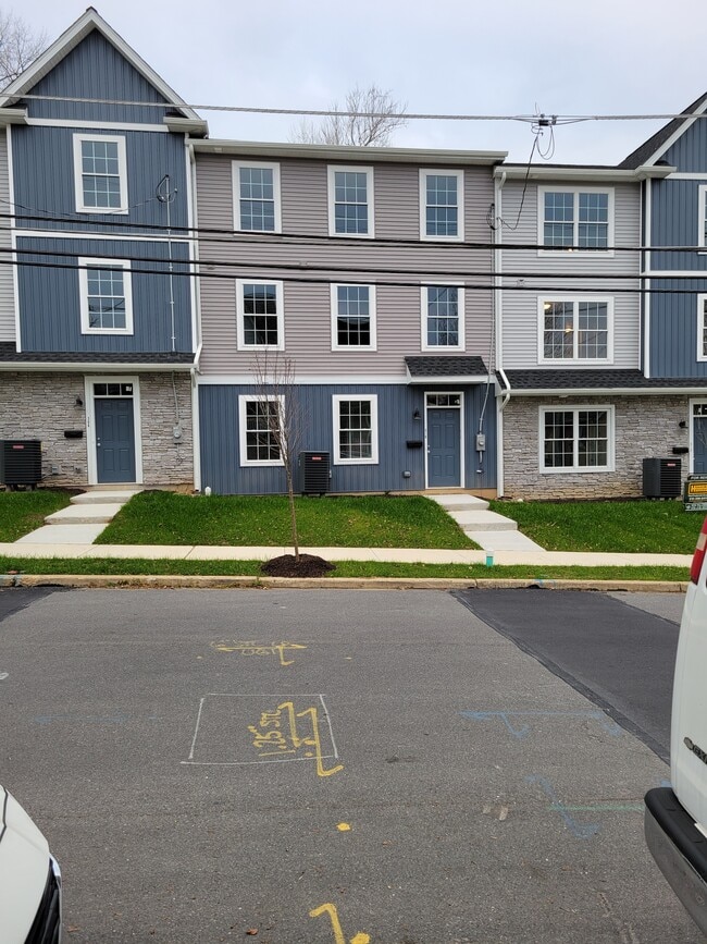 Primary Photo - 308 E Nesquehoning St