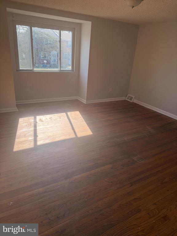 Building Photo - 1308 Harshaw Rd