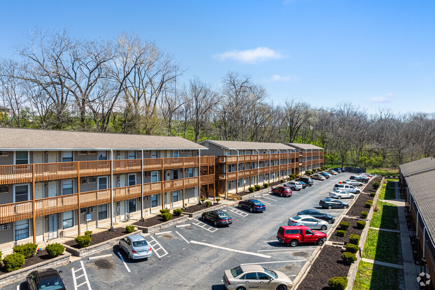 Primary Photo - Pleasant Grove Apartments