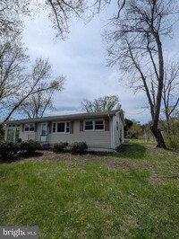 Building Photo - 8608 Linton Hall Rd