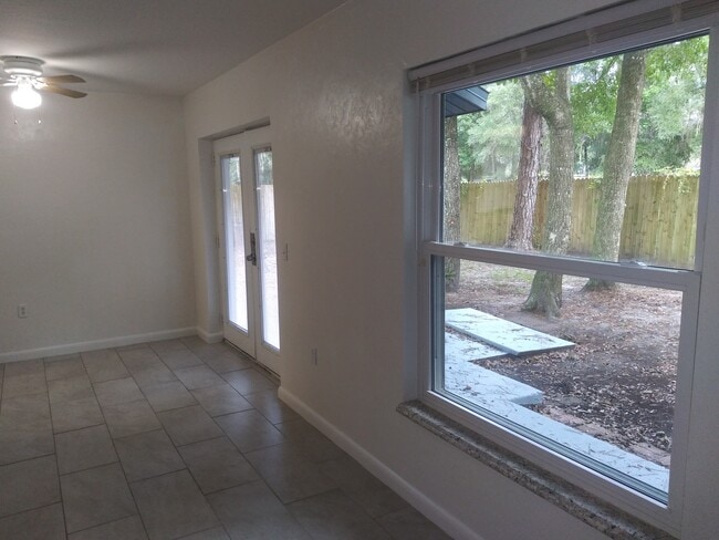 Building Photo - 1825 SW 67th Terrace