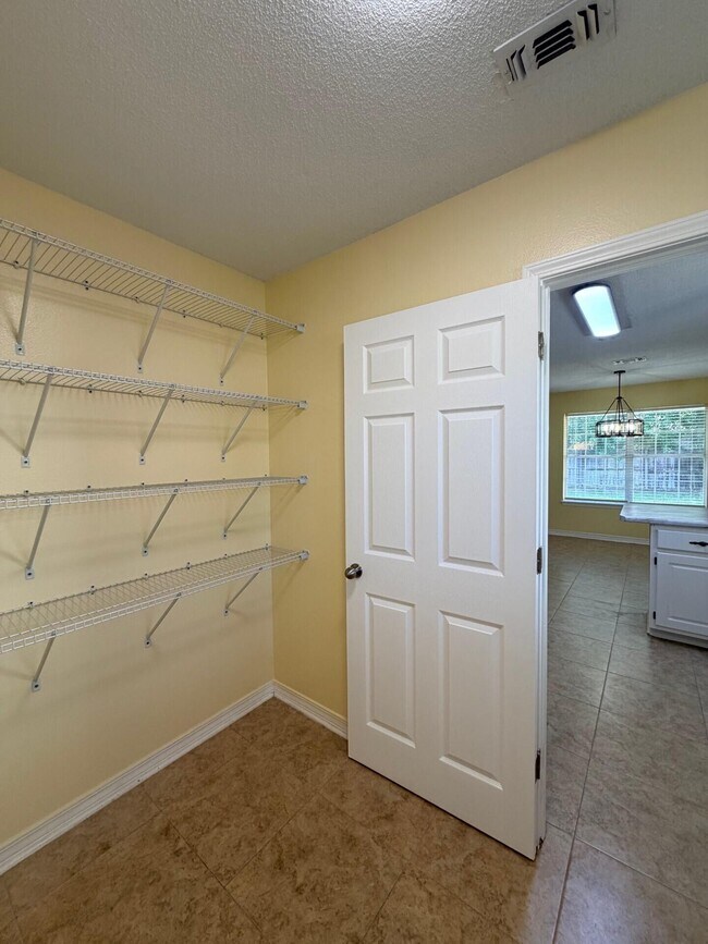 Building Photo - 6952 Cotton Boll Ln