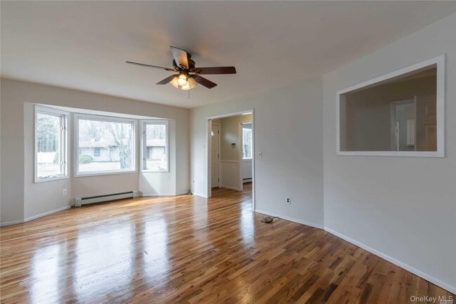 Building Photo - 5 Ashland St