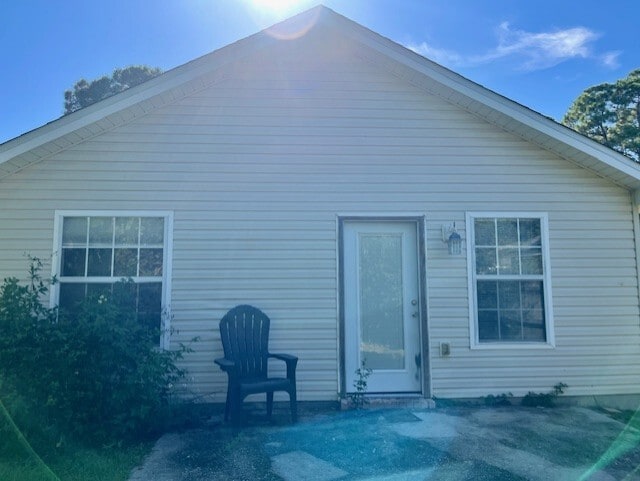 Building Photo - 2052 Shadow Lake Dr