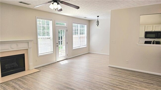 Building Photo - 3060 Kentmere Dr