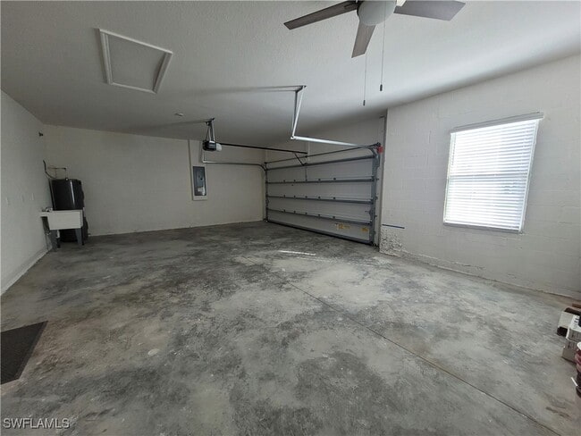 Building Photo - 26013 Ocelot Ln