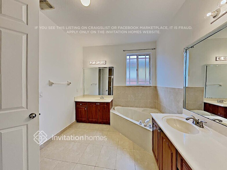 Building Photo - 6524 SW 162nd Path