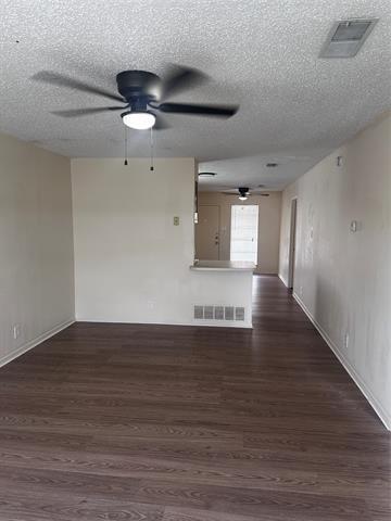Building Photo - 728 Redbird Ln