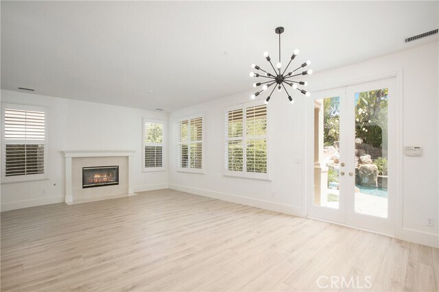 Building Photo - 12 Douglass Dr