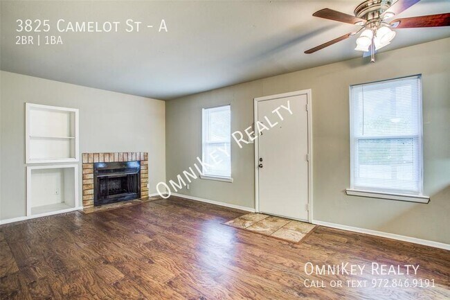 Building Photo - 3825 Camelot St