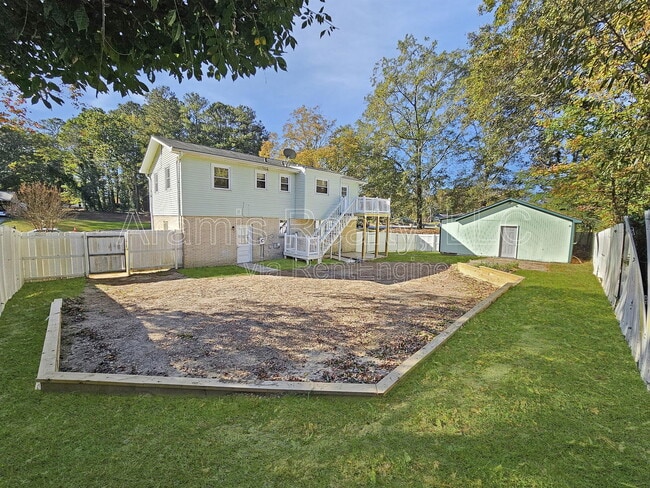 Building Photo - 1620 Cardinal Rd
