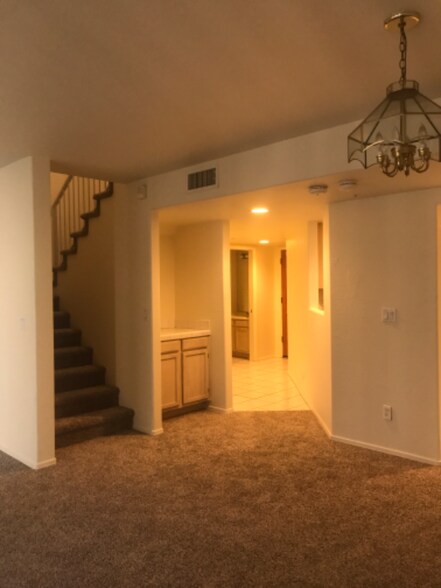 Building Photo - 3030 Hayden Rd