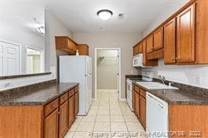 Building Photo - 625 Marshtree Ln