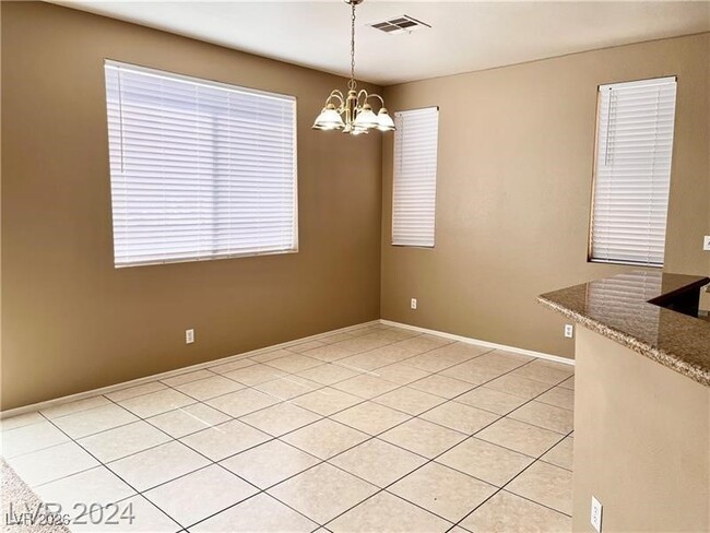 Building Photo - 1735 Buttermilk Dr