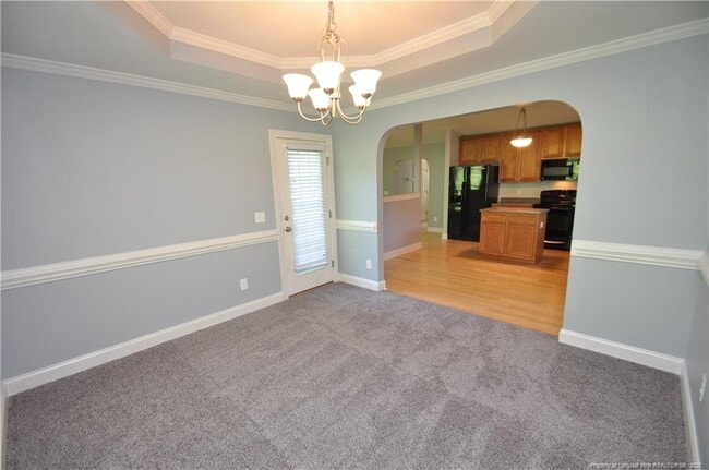 Building Photo - 1048 Dexter Ridge Dr