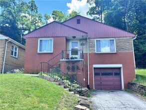 Building Photo - 3715 Beechwood Blvd