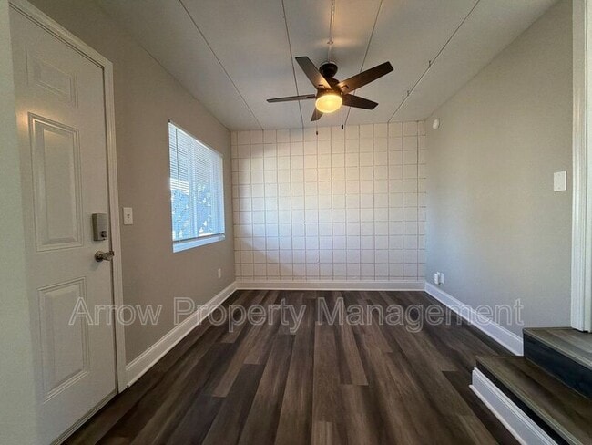 Building Photo - 877 N 26th St