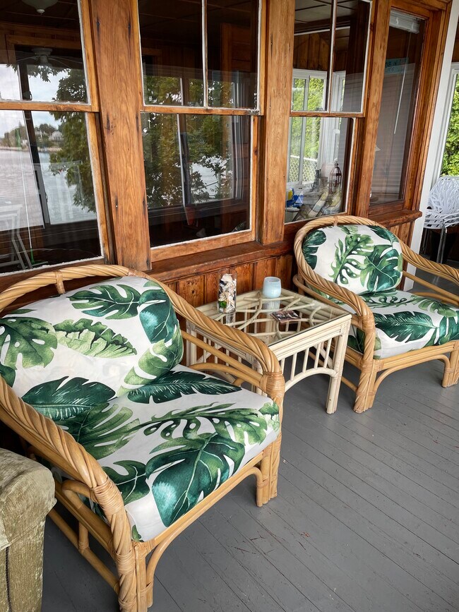 Porch - 96 King Philip Ave