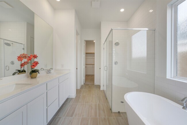 Building Photo - 31111 Marlow Mnr Ct