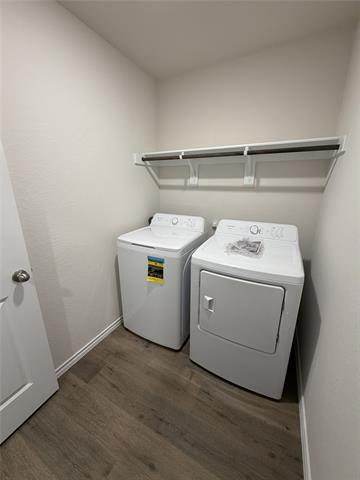 Building Photo - 729 Lantana Ln