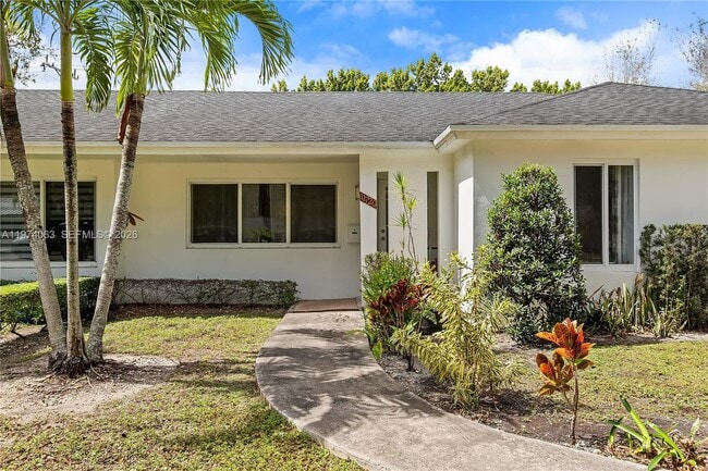 Building Photo - 11720 SW 81st Rd