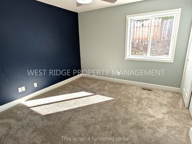 Building Photo - 5530 SW Coronado St