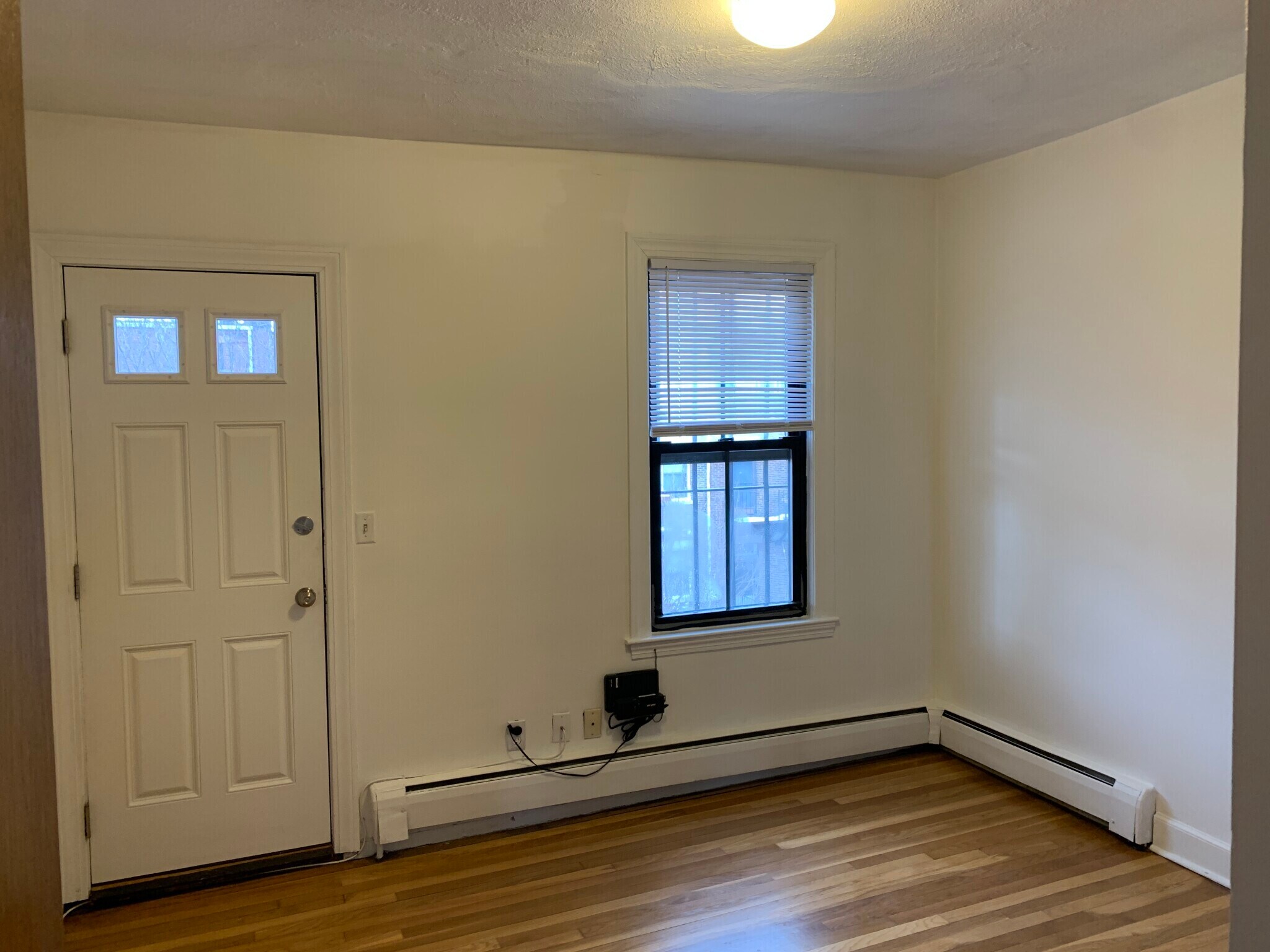 Building Photo - 40 E Springfield St