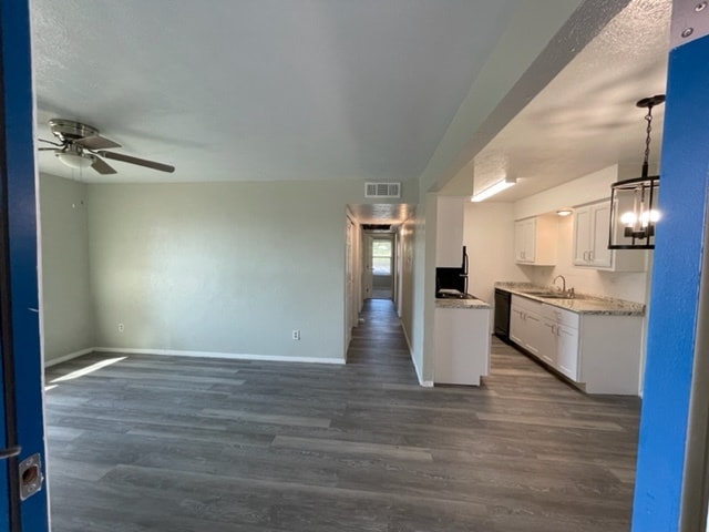 C1 3 bedroom - Adelaide