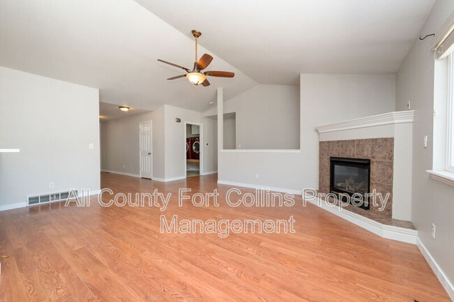 Building Photo - 224 Whitney Bay