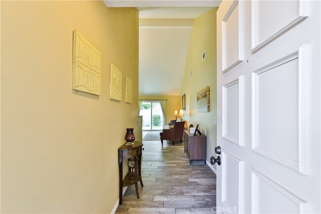 Building Photo - 7360 Cascade Ct