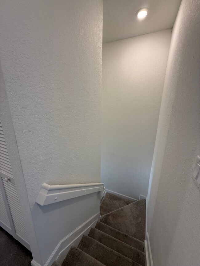 Building Photo - 12909 NW 23rd Pl