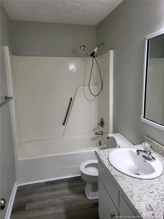 Building Photo - 482 Corning Pl