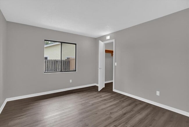 Building Photo - 3966 Lake Mira Dr