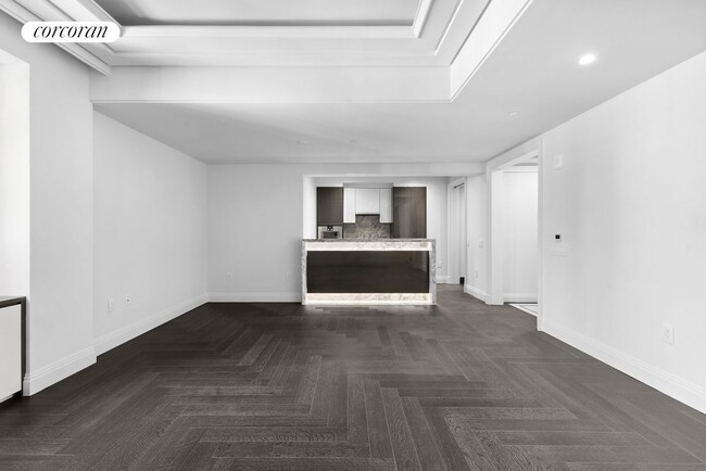 Building Photo - 301 Park Ave