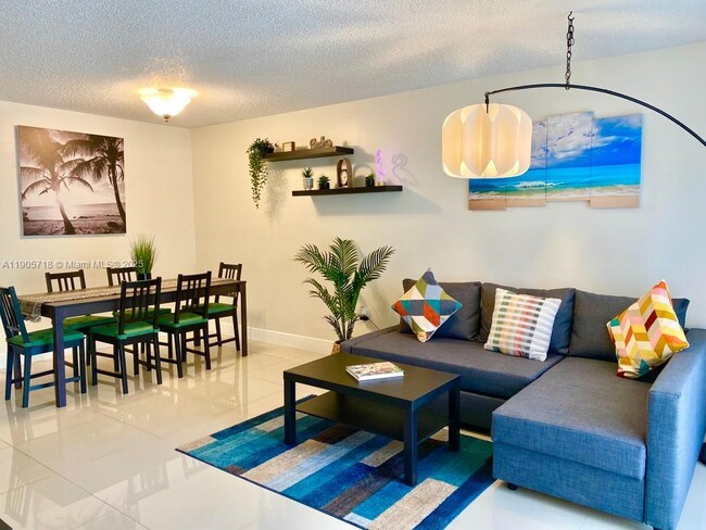 Building Photo - 12533 NW 11th Way