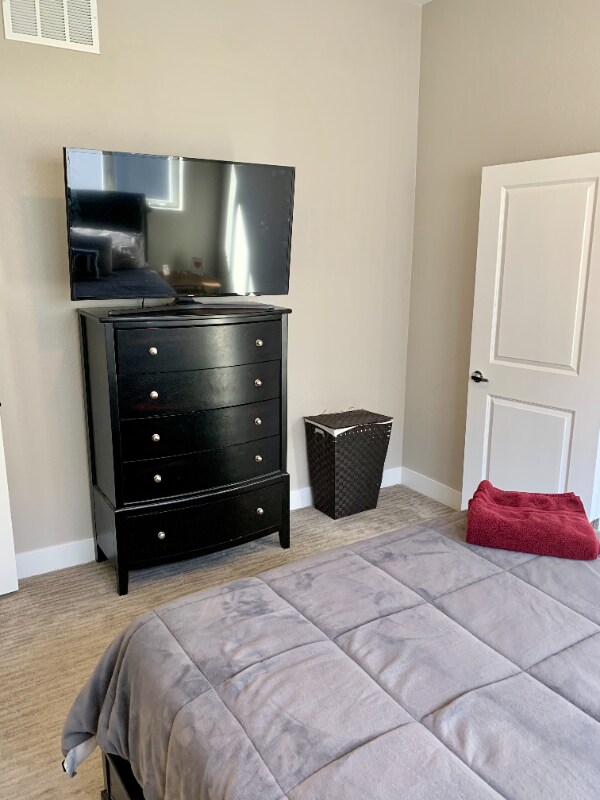 Building Photo - 2815 W 25th Ave